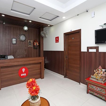 Oyo 680 Hotel Ranjana Heritage Лакхнау Экстерьер фото