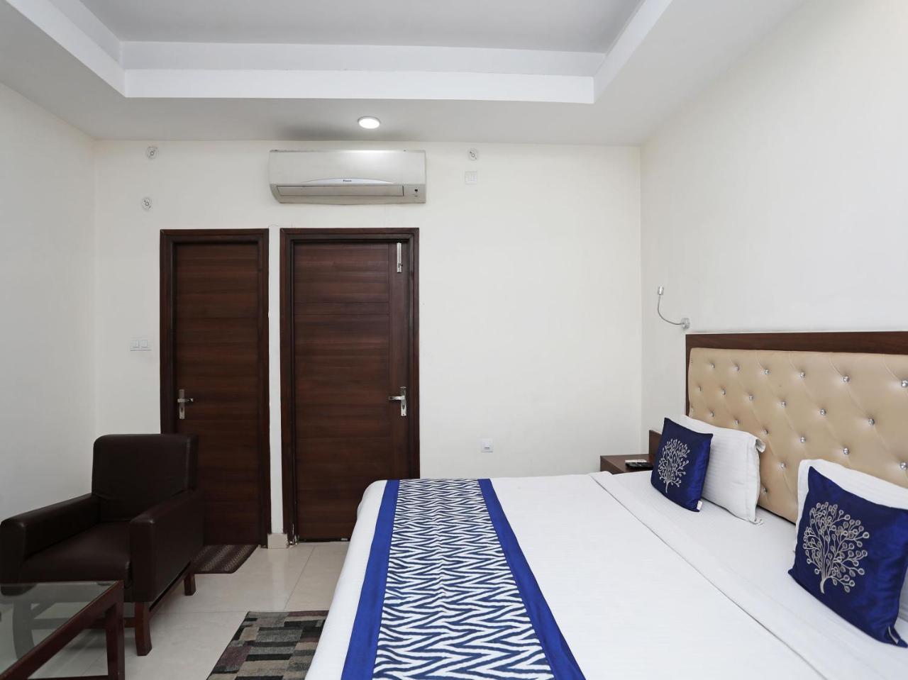 Oyo 680 Hotel Ranjana Heritage Лакхнау Экстерьер фото