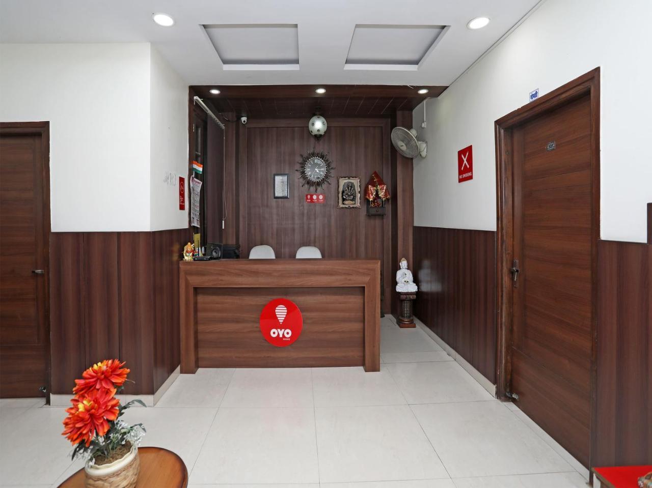 Oyo 680 Hotel Ranjana Heritage Лакхнау Экстерьер фото