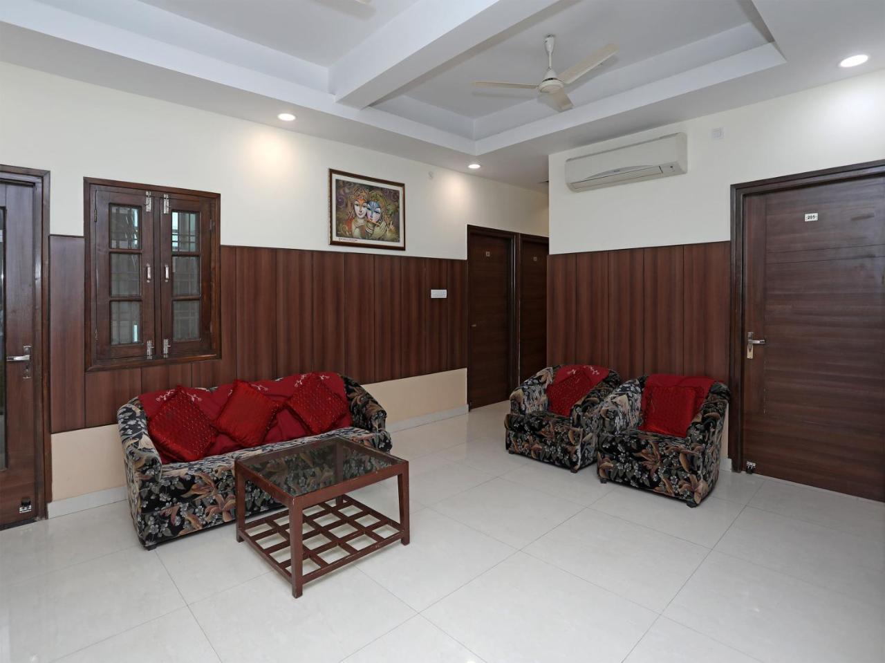 Oyo 680 Hotel Ranjana Heritage Лакхнау Экстерьер фото